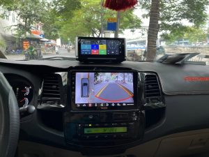 Hình ảnh thực tế sau khi lắp đặt màn hình Gotech GTT360 Base tại Hệ thống cửa hàng nội thất ô tô GSCar